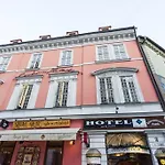 Hotell Old