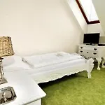 Old Hotell Bratislava