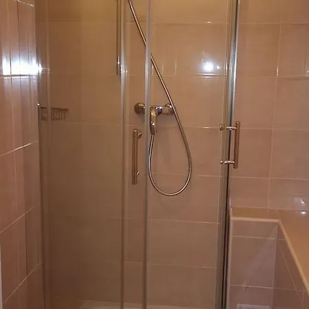 Old 2* Bratislava