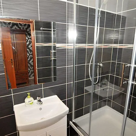 Hotel Old