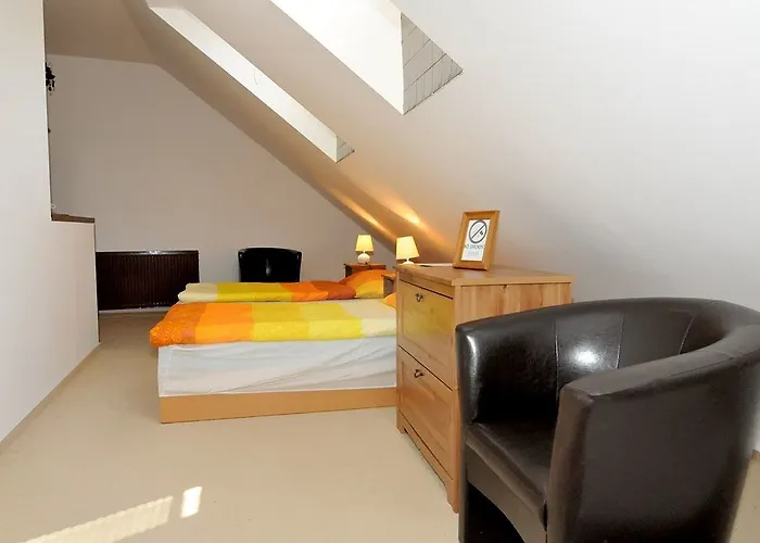 Old 2* براتسيلافا