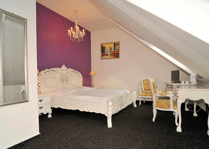 Old براتسيلافا